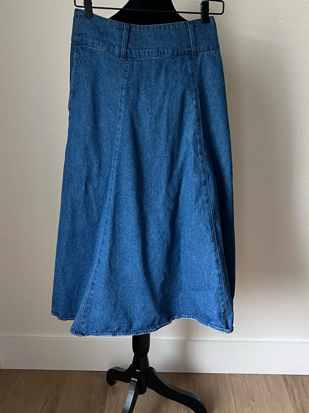 Who What Wear Denim A-Line Midi Skirt in Blue
